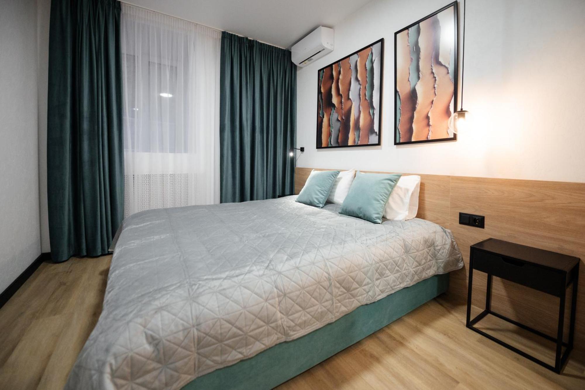 Apartment Myfreedom вул десятинна